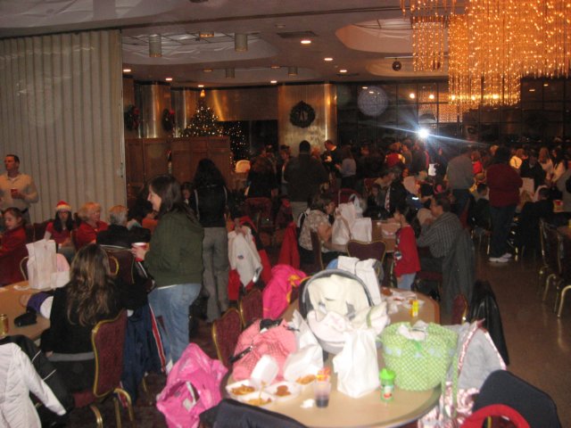 annual_childrens_christmas_party200725.jpg